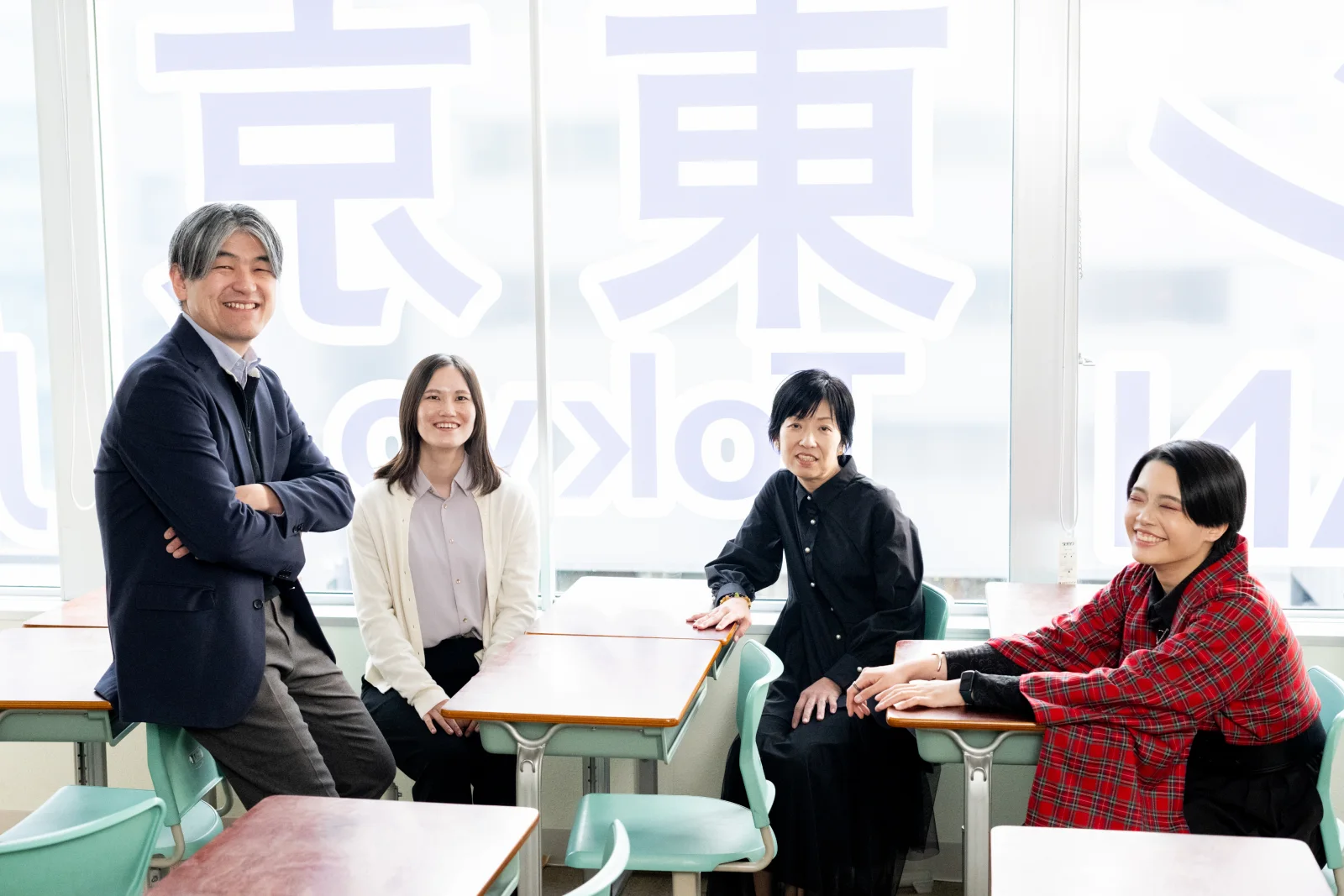 カナン東京日本語学校で働く教職員