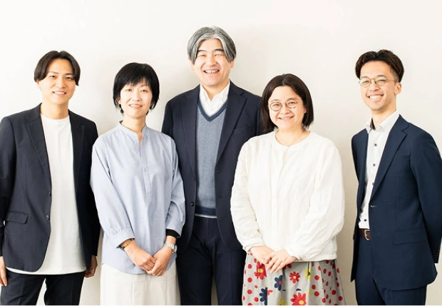 カナン東京日本語学校の教職員